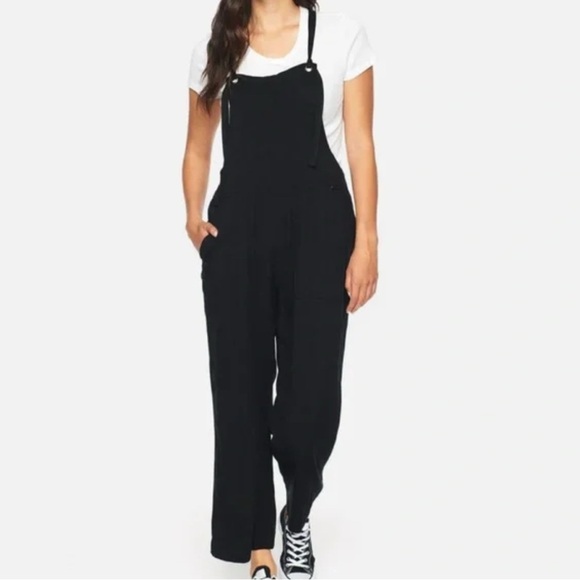Hurley Pants - Black Hurley jumpsuit size medium